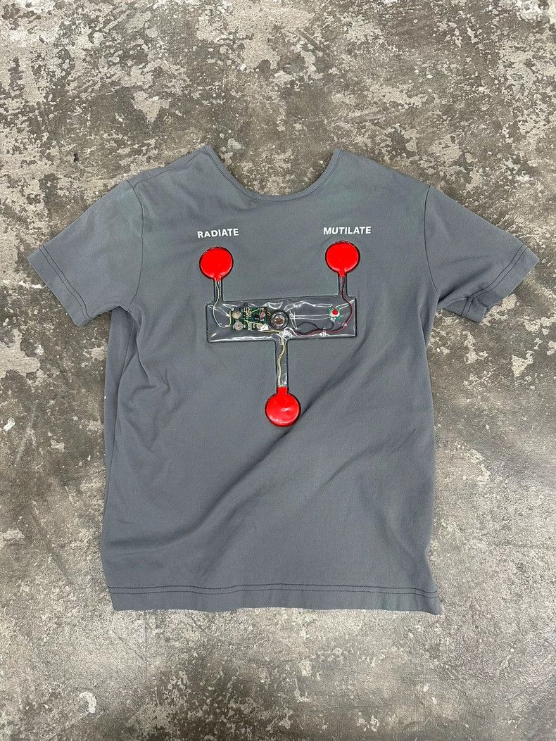 Walter Van Beirendonck walter van beirendonck Wire T-shirt Size US M / EU 48-50 / 2 - 1 Thumbnail