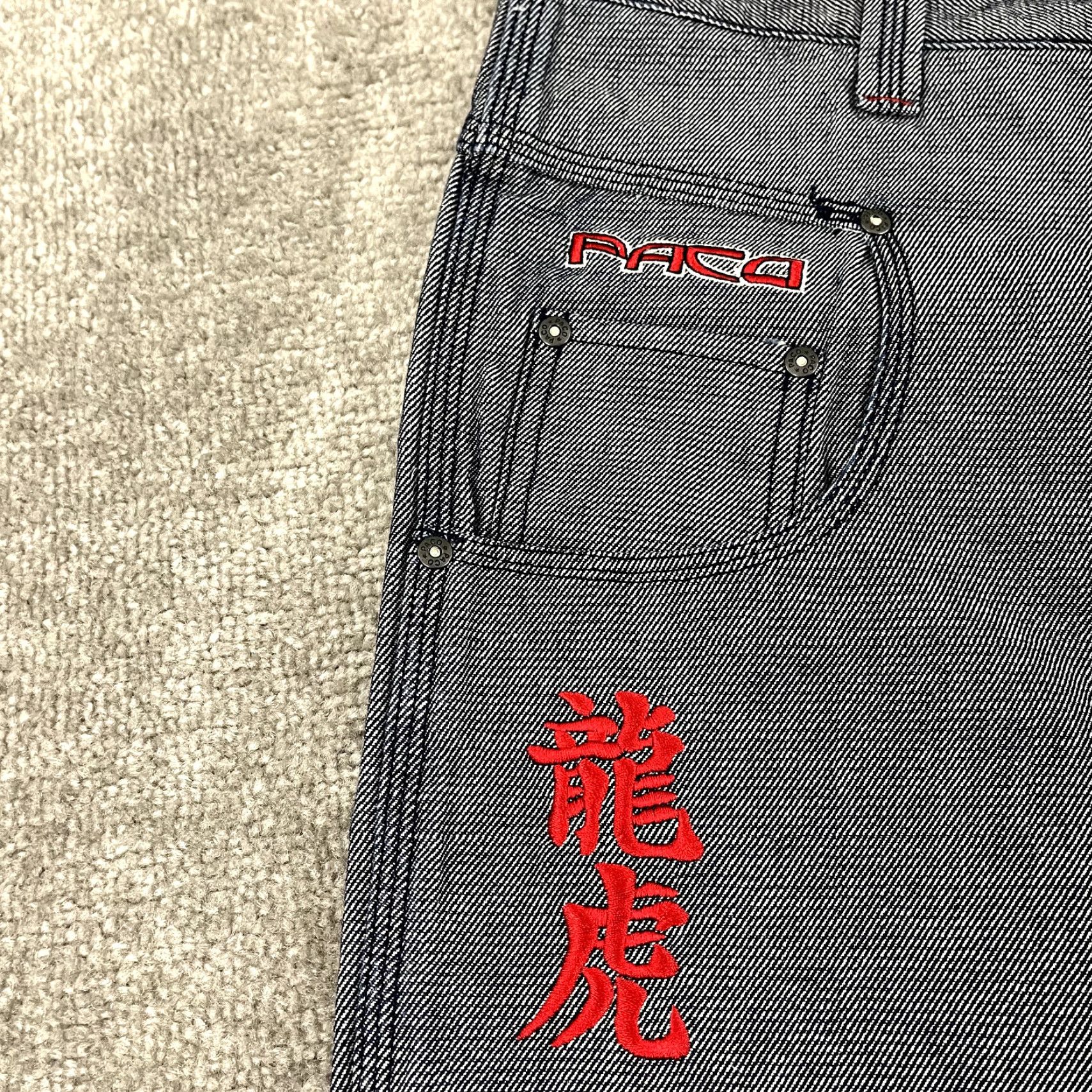 Vintage VINTAGE PACO Jeans Mens 31 x 31 Hip Hop Wide Skater Dragon Tiger Embroidered Y2K Blue Mens Size US 31 - 5 Thumbnail