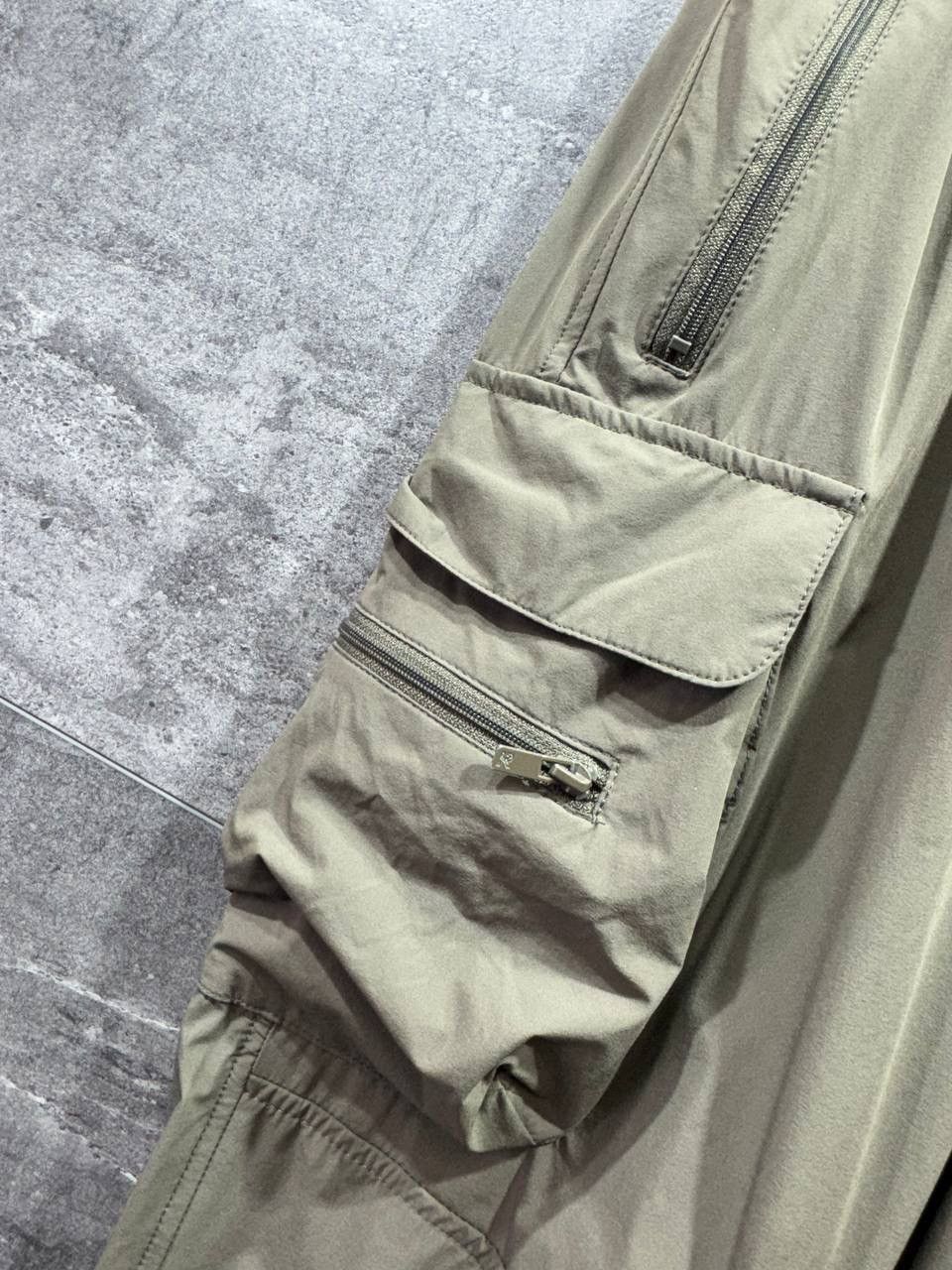 Represent Clo. Represent 247 Nylon Cargo Zip Pocket Pants Men’s Size US 28 / EU 44 - 6 Thumbnail