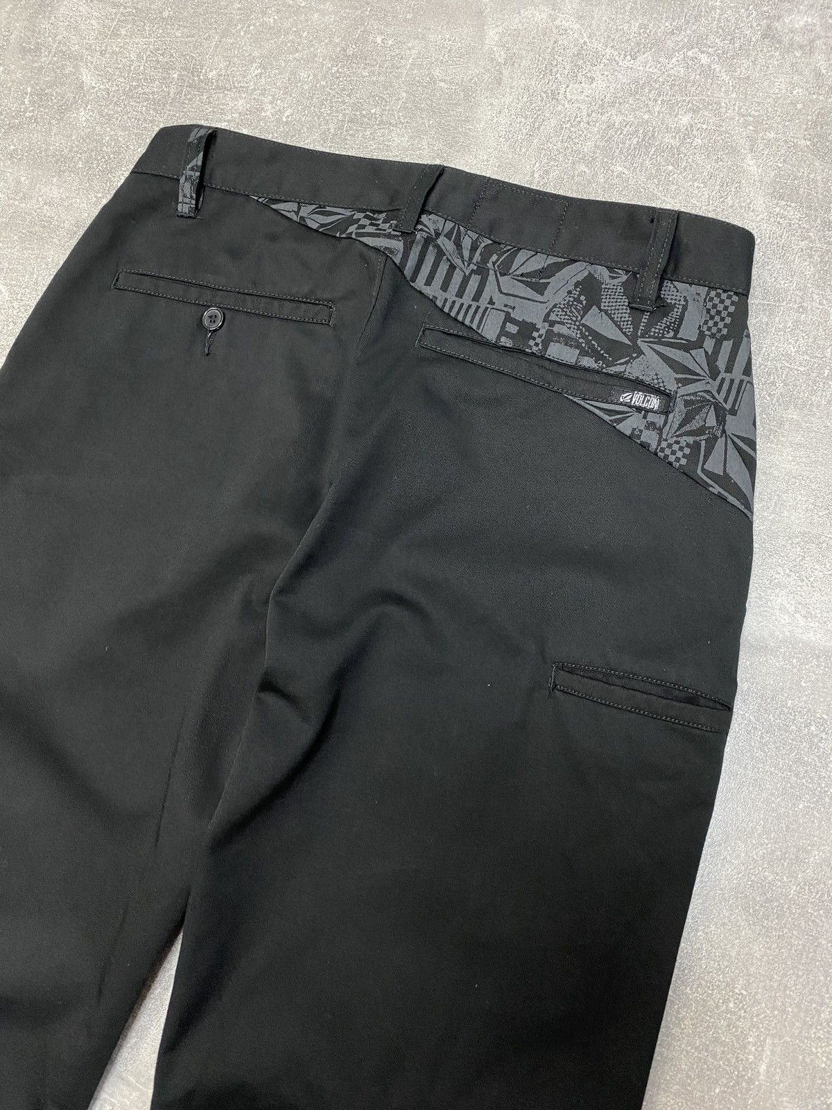 Volcom Volcom Frickin Relaxed Art Chino Pants Size US 30 / EU 46 - 16 Thumbnail