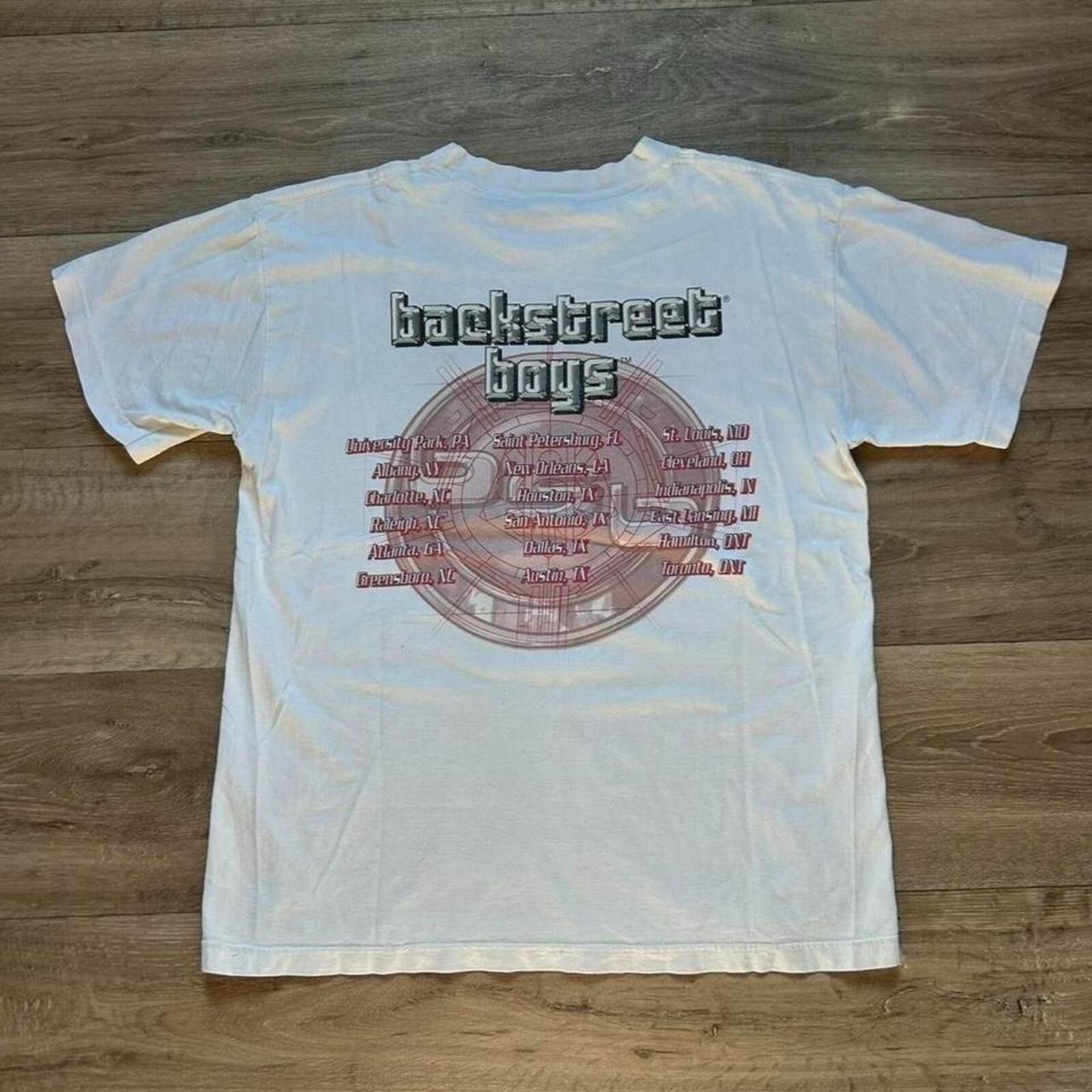 Other Vintage Backstreet Boys white band tour t shirt Size L Size US L / EU 52-54 / 3 - 3 Thumbnail