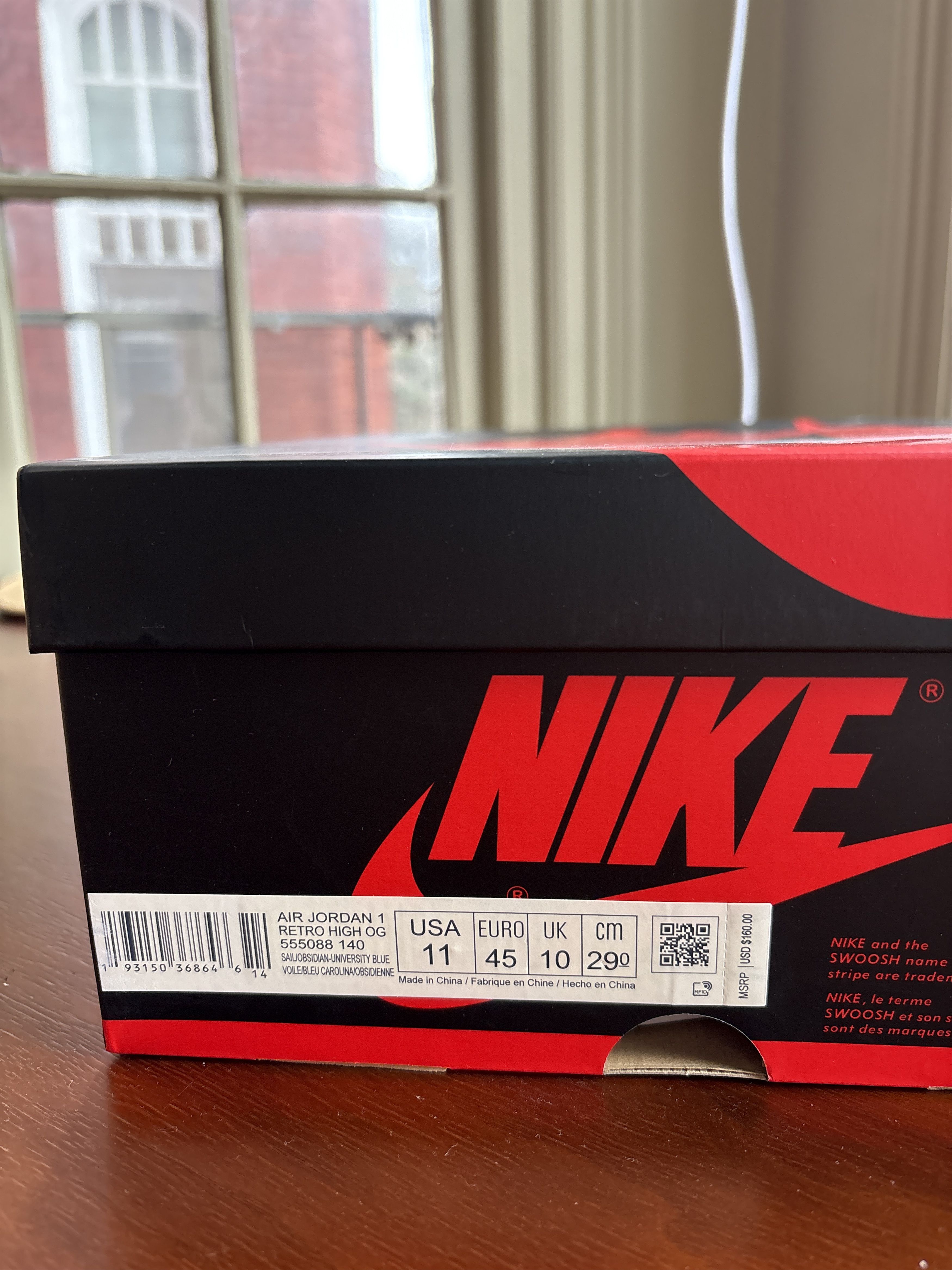 Nike Air Jordan 1 Osbidian Size US 11 / EU 44 - 7 Thumbnail