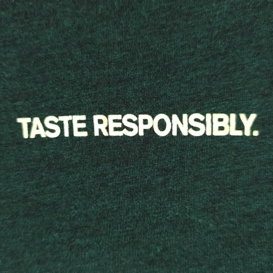 Vintage Jameson Irish Whiskey T Shirt Mens Size Large Green Liquor Promo Shirt Size US L / EU 52-54 / 3 - 5 Thumbnail