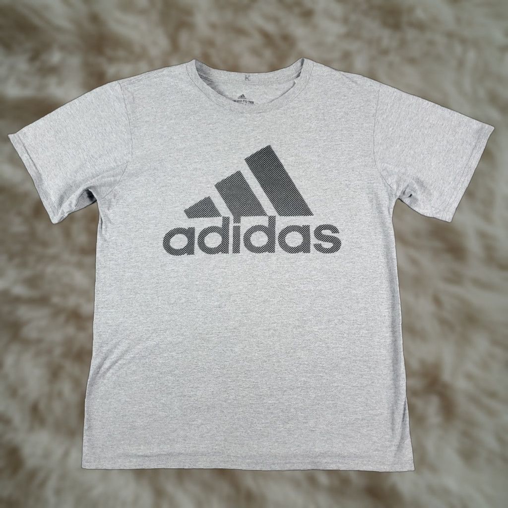 Adidas Adidas Big Center Logo Gray T-Shirt Mens Size M Short Sleeve Crew Neck Cotton Blend Shirt Size US M / EU 48-50 / 2 - 1 Thumbnail