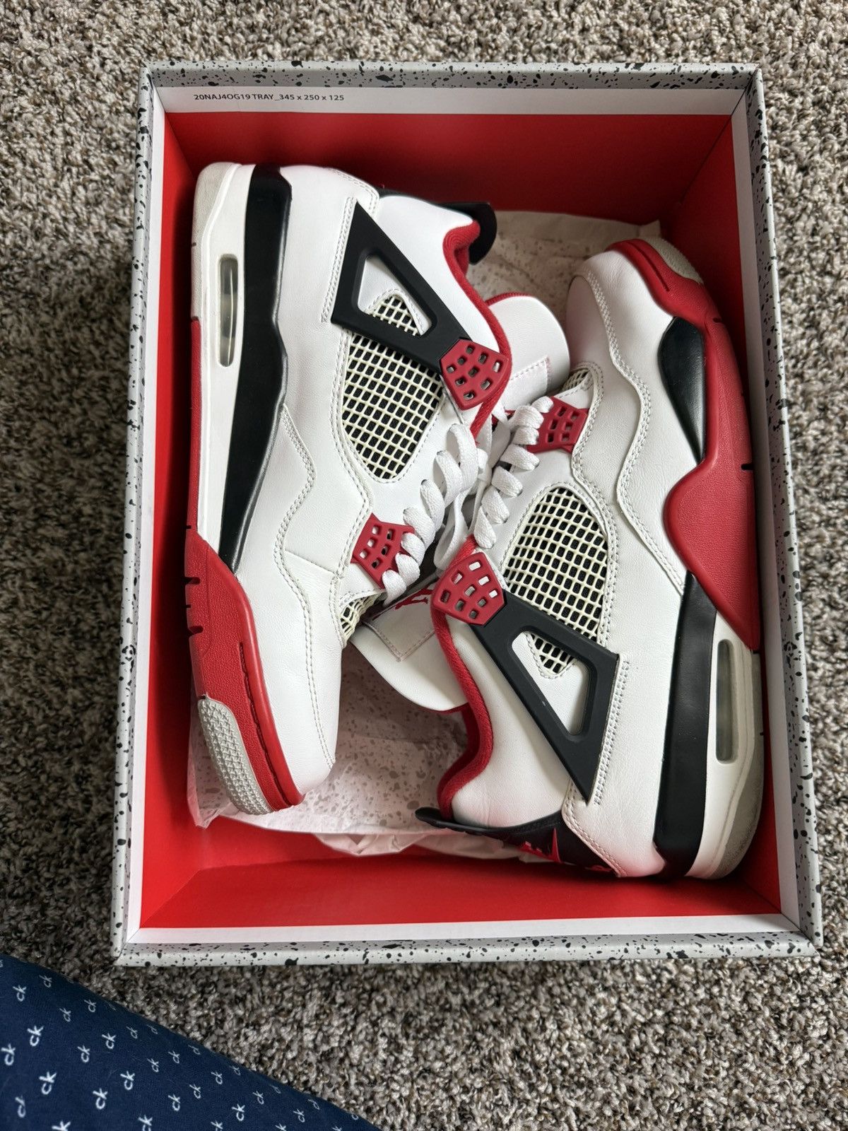 Jordan Brand Jordan 4 fire red Size US 10.5 / EU 43-44 - 6 Thumbnail