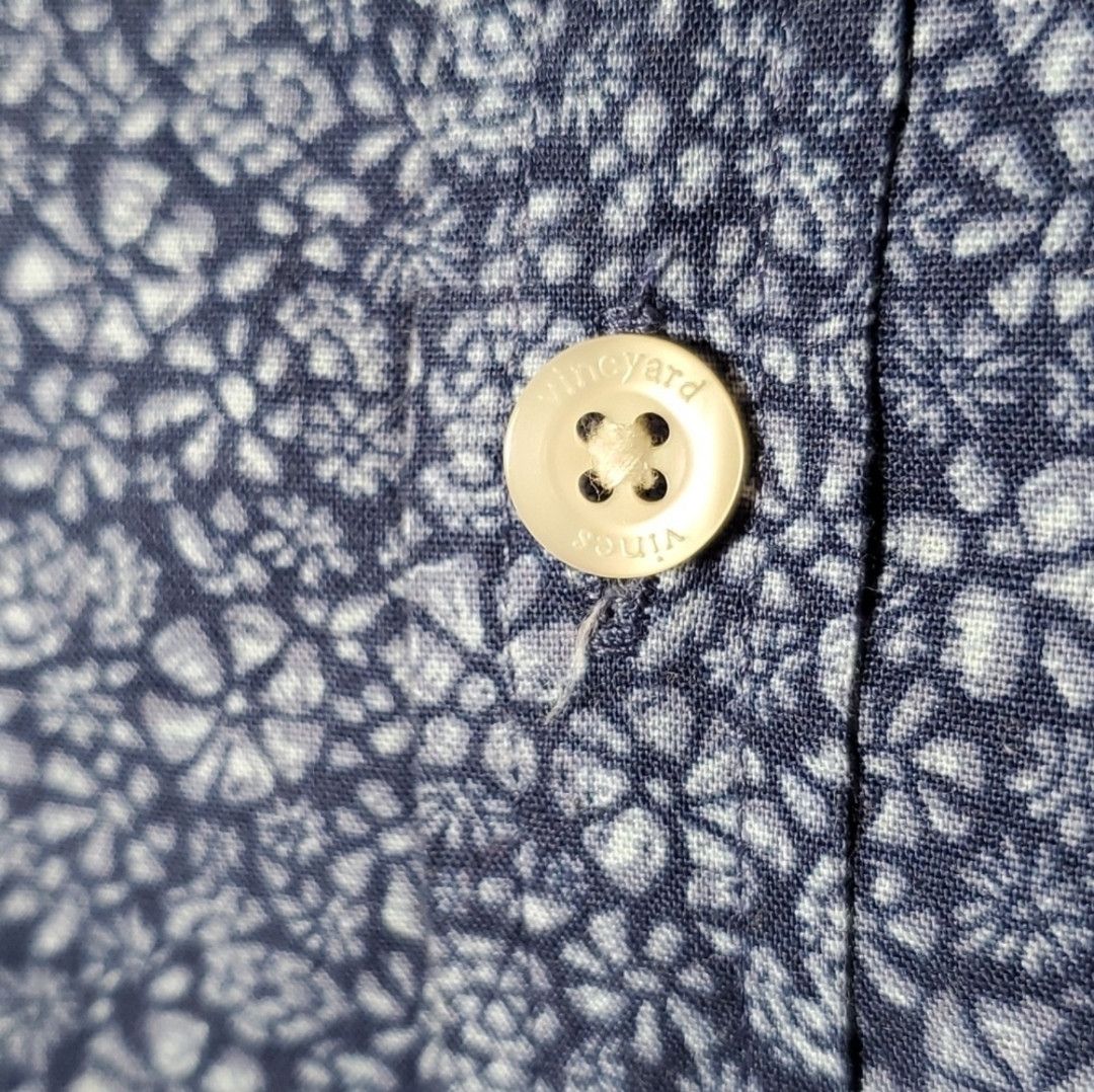Vineyard Vines Vinyard Vines Youth XL/Women M Button Down Shirt Blue Floral Size M / US 6-8 / IT 42-44 - 7 Thumbnail
