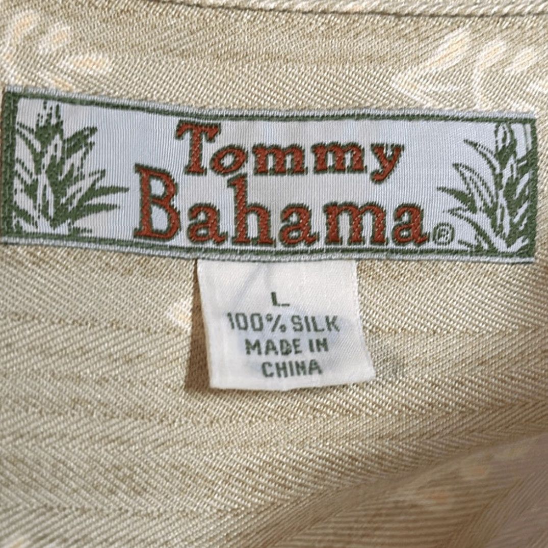 Tommy Bahama Tommy Bahama Polo Shirt Mens L Silk Hawaiian Golf Tan Beige Cream T3578 Size US L / EU 52-54 / 3 - 5 Thumbnail