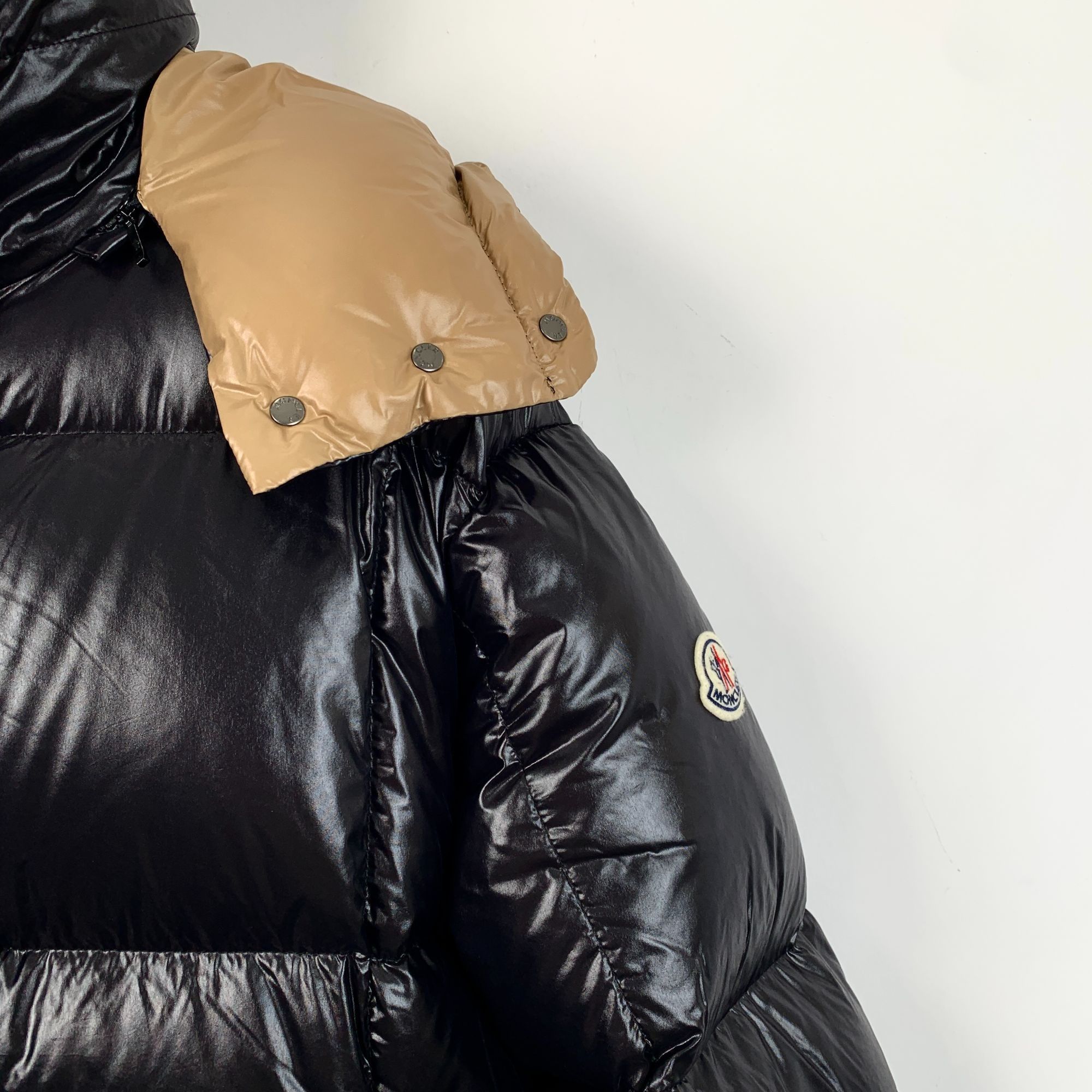 Moncler Moncler Black & Beige Down Puffer Jacket Mens Size 0 Water-R Size XS / US 0-2 / IT 36-38 - 3 Thumbnail