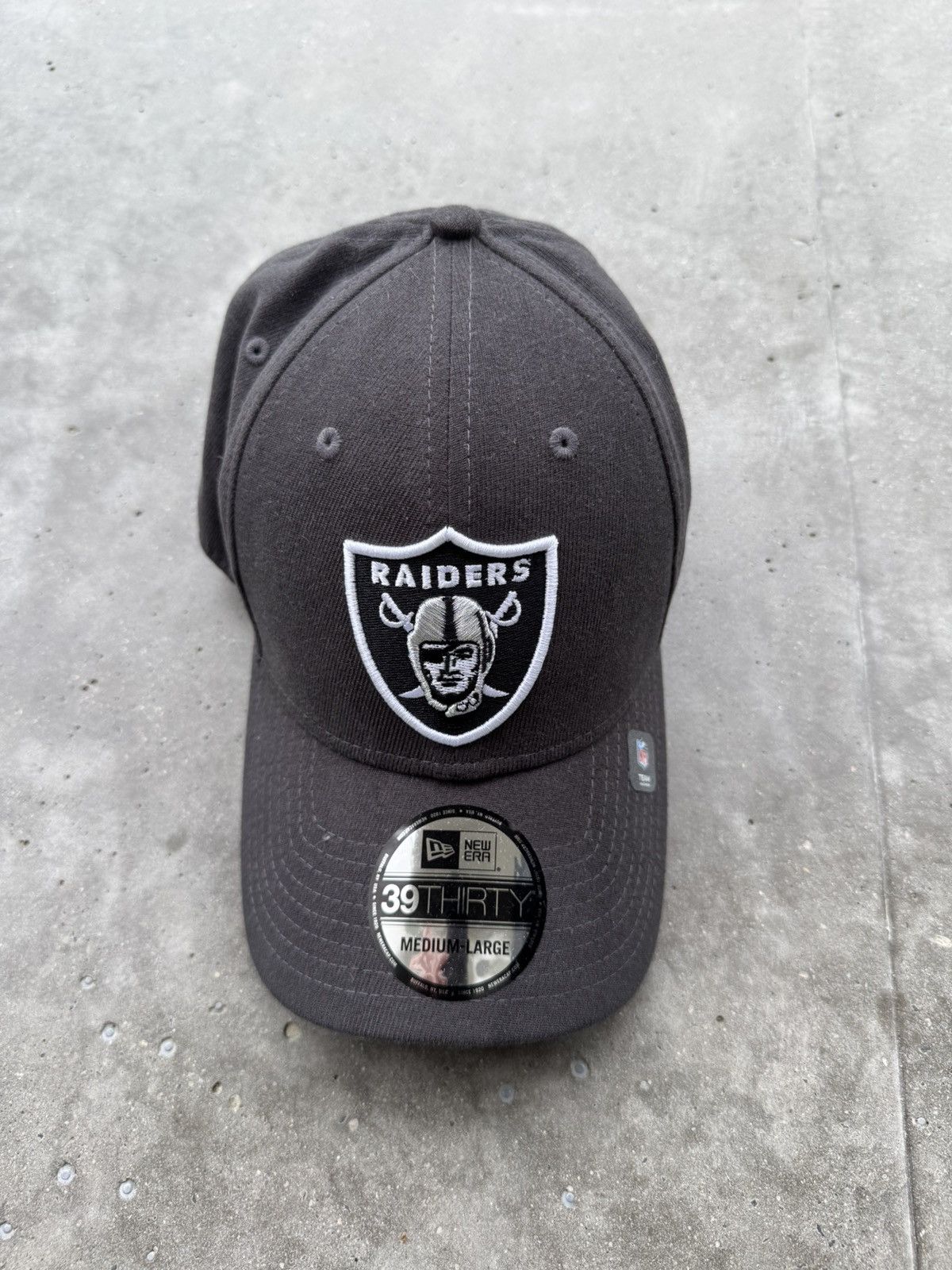 NFL × New Era OakLand Raiders NHL New Era Cap brand new Size ONE SIZE - 2 Thumbnail