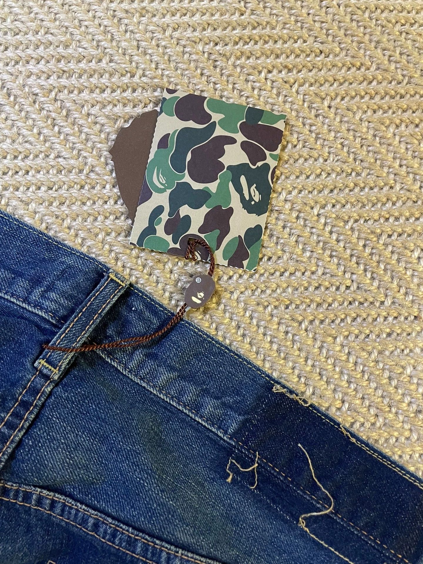 Bape BAPE TYPE2 NWT Camo Patch Washed Distressed JeansM Size US 32 / EU 48 - 7 Thumbnail