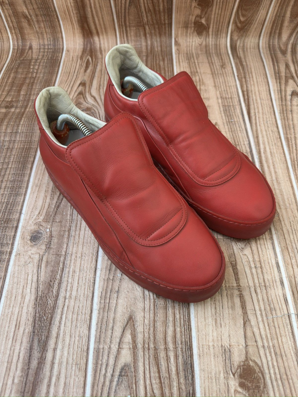 Maison Margiela Maison Martin Margiela Red Leather Sneakers Size US 9 / EU 42 - 2 Thumbnail