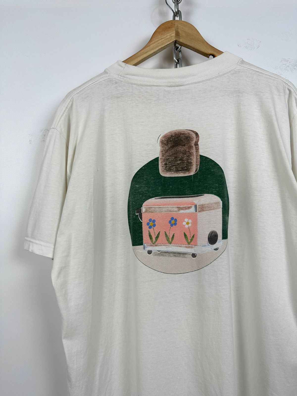Cartoon Network 1989 Vintage Wallace & Gromit Crackin Toast T-Shirt Size US XL / EU 56 / 4 - 9 Thumbnail