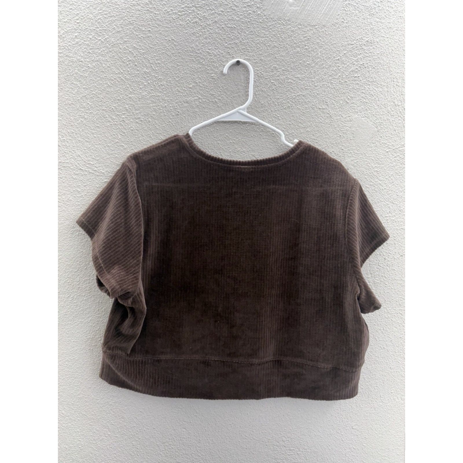 Old Navy Old Navy Shirt Brown Short Sleeve Cropped Ribbed Velour 2X Womens Shirt Adult 2X Brown Short Sleeve Cropped Velour Size XXL / US 16-18 / IT 52-54 - 6 Thumbnail