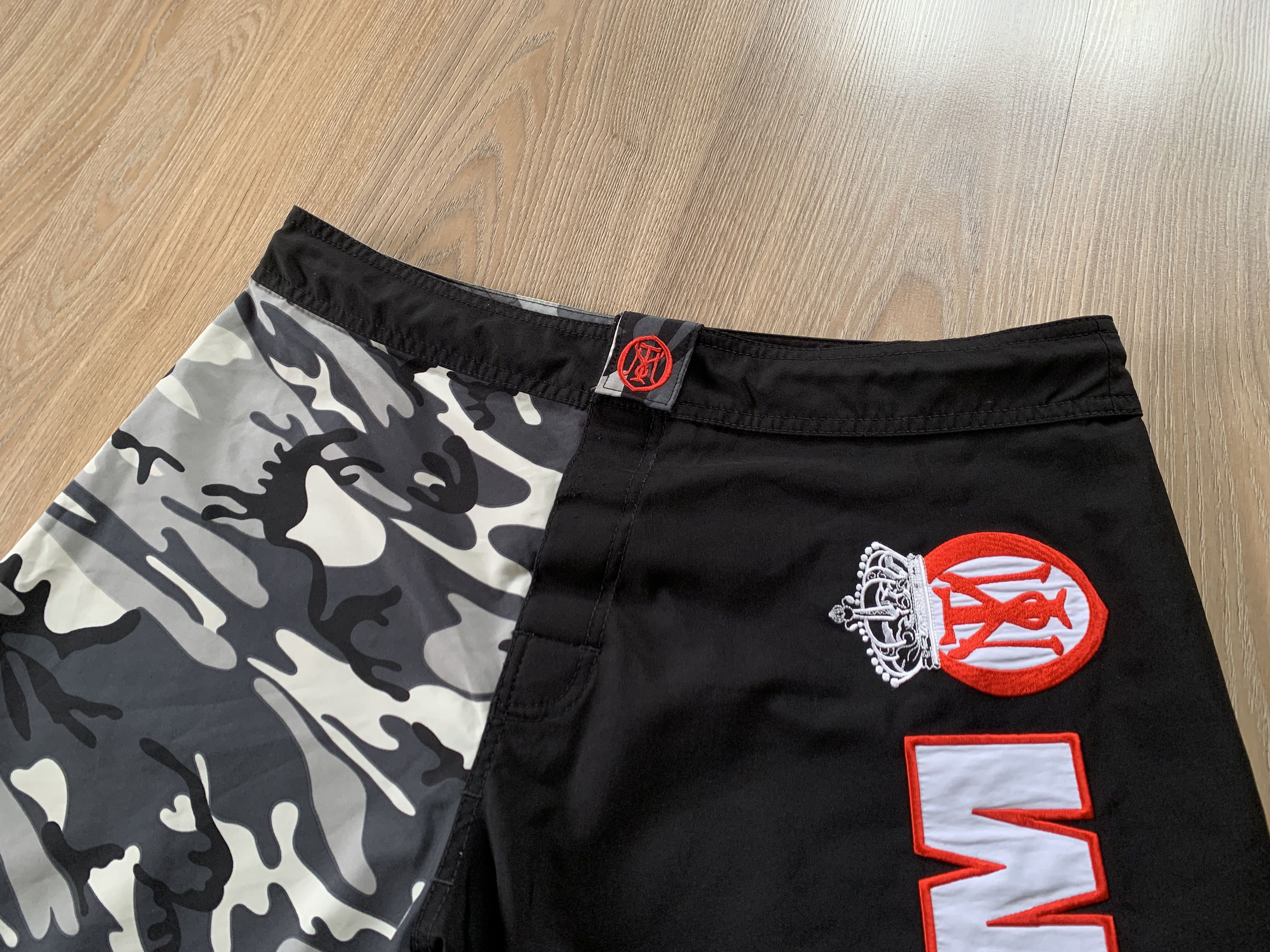 Flight Club × Sports Specialties Vintage OTM Mens Fight Muai Thai Shorts Size US 36 / EU 52 - 4 Thumbnail