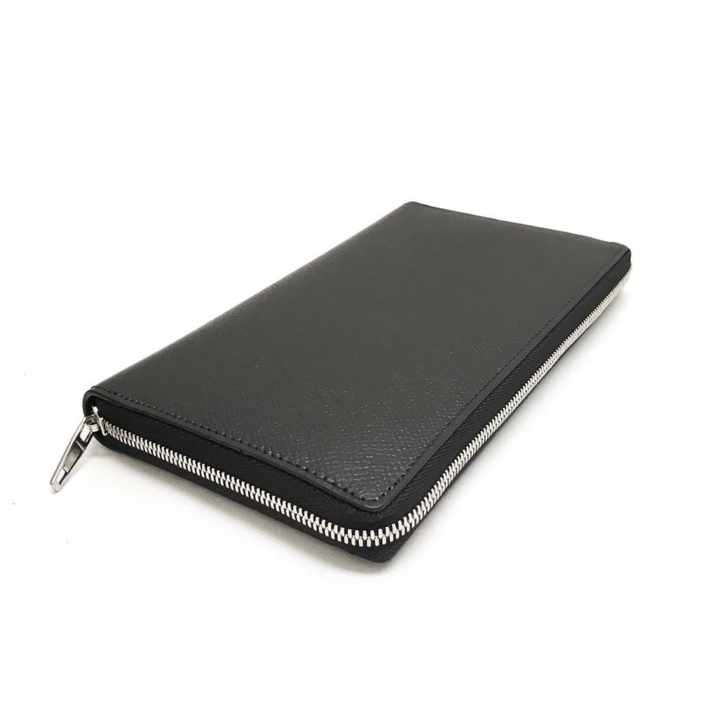 o1mt1gz0924 Size: OS / Plate Continental Wallet in Black