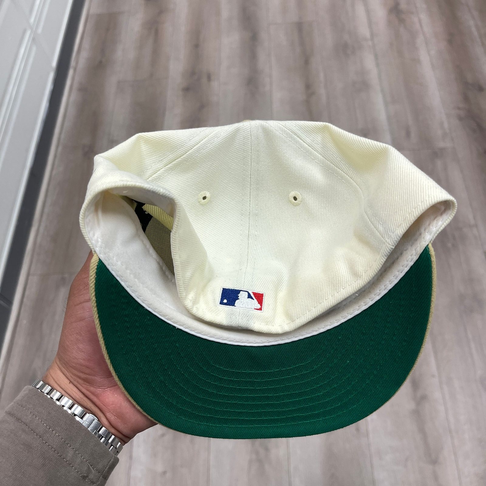 New Era Chicago Cubs New Era Ultra Script Fitted Hat Cap size 7 1/4 Size ONE SIZE - 4 Thumbnail