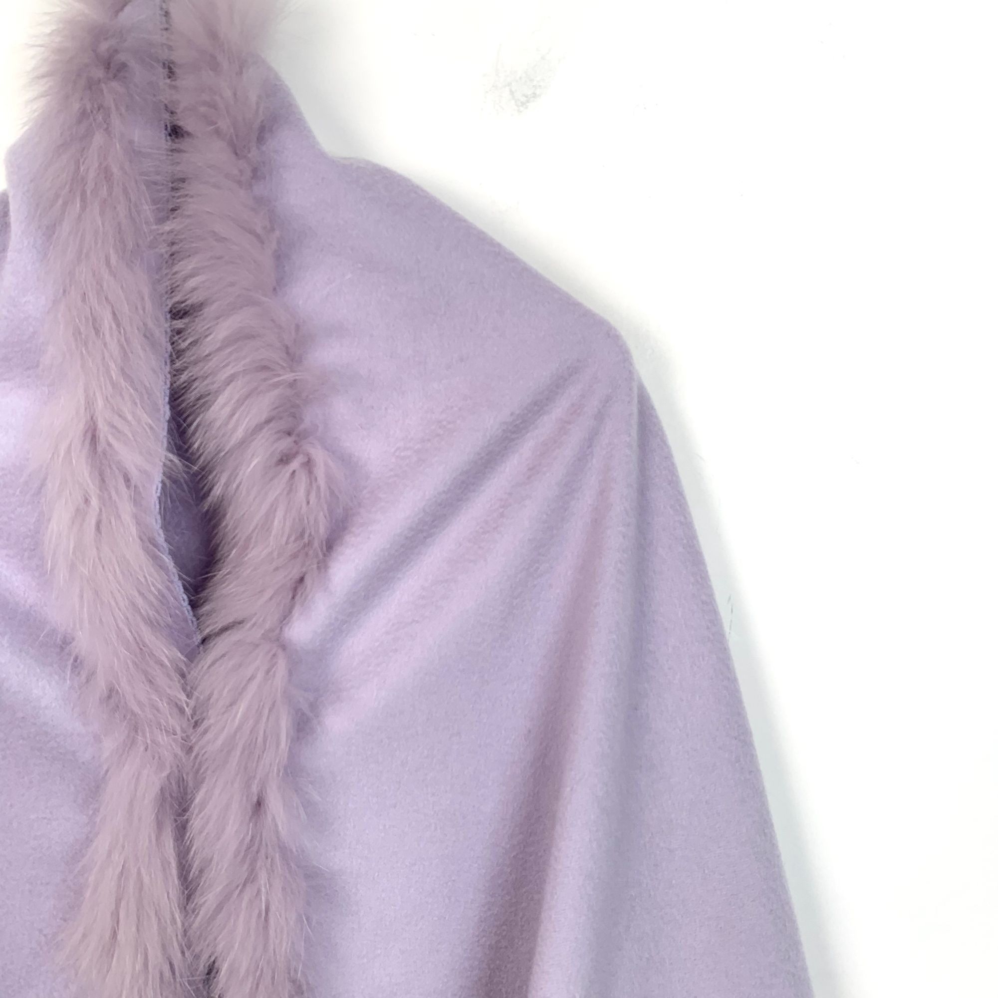 Fendi Fendi Lavender Faux Fur Trim Poncho Cape Wrap Shawl Size ONE SIZE - 3 Thumbnail