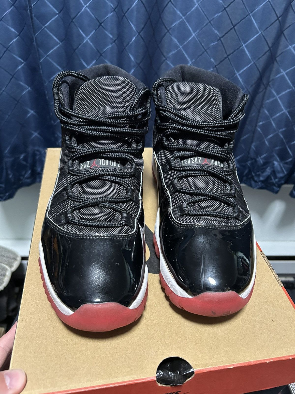 Jordan Brand Bred 11s Size US 12 / EU 45 - 2 Thumbnail