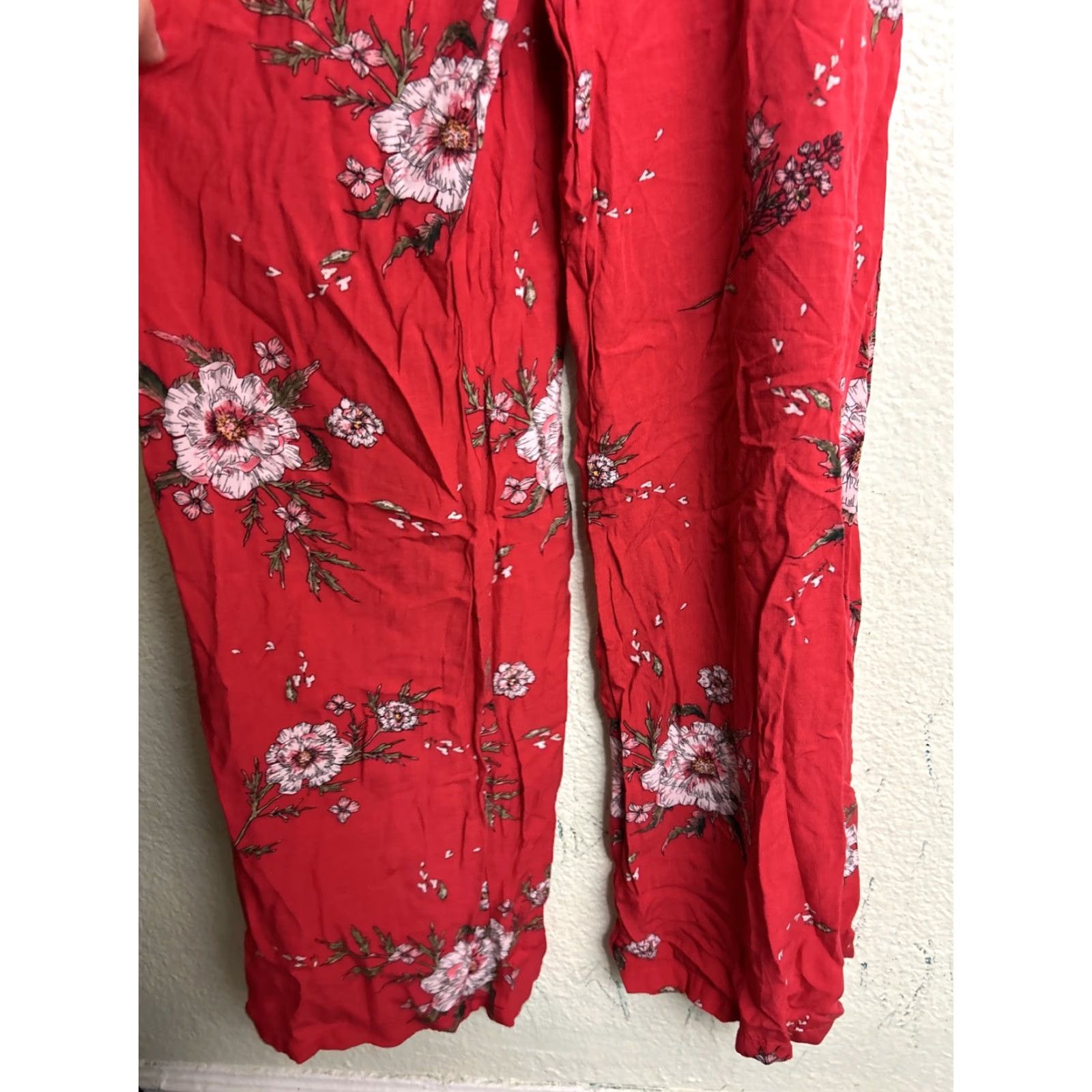 Vintage VINTAGE Lush Womens Small Twist Peekaboo Red Floral Wide Leg Jumper Size S / US 4 / IT 40 - 5 Thumbnail