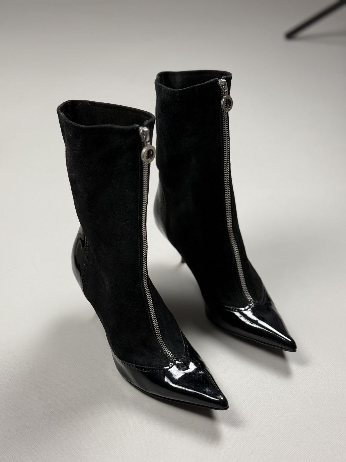 Marc Jacobs Marc Jacobs Heeled Full Zip Leather Suede Ankle Boots Shoes Size US 9.5 / IT 39.5 - 1 Thumbnail