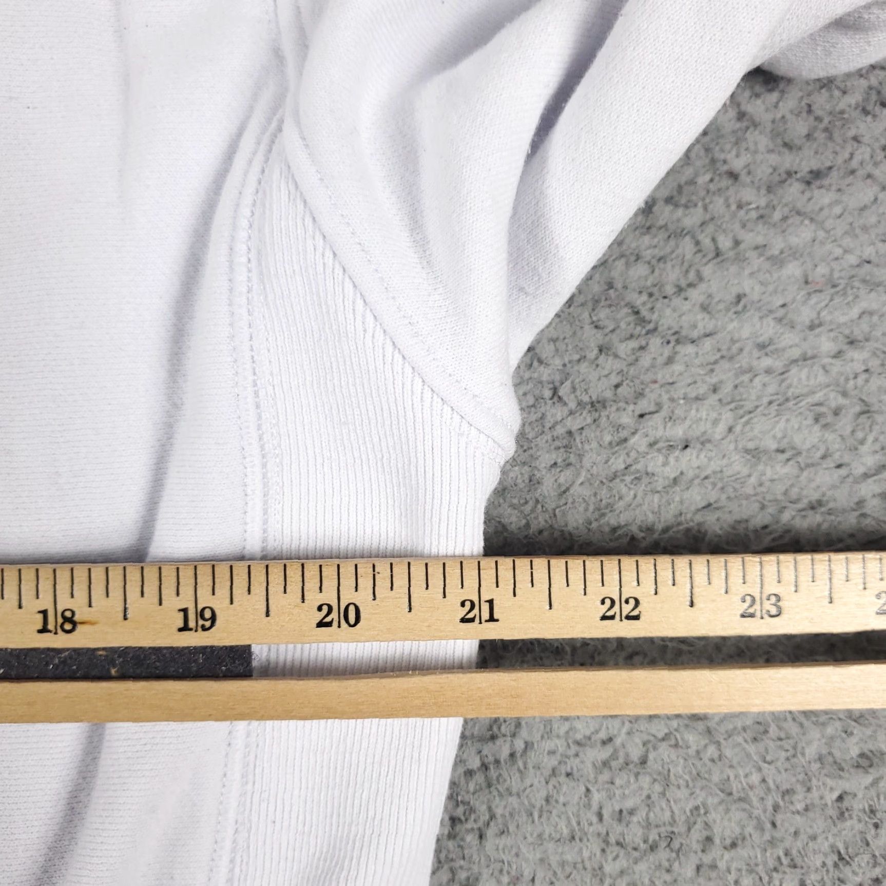 Champion VINTAGE Champion Men's Medium Sweater Pullover Sweatshirt White Knit Logo Zipper Outdoor Classic Size US M / EU 48-50 / 2 - 7 Thumbnail