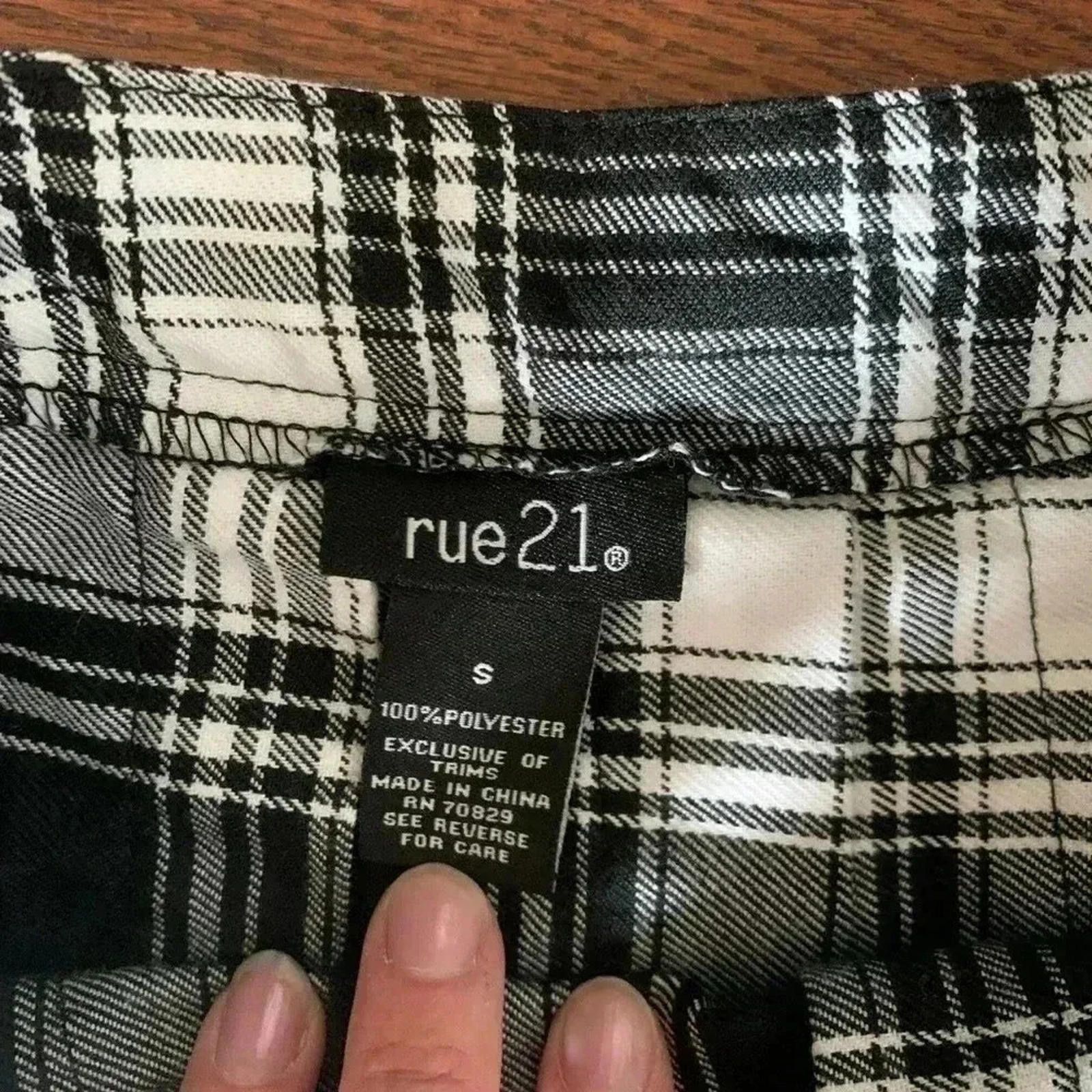 rue21 Plaid school girl skirt Size 28" / US 6 / IT 42 - 3 Thumbnail