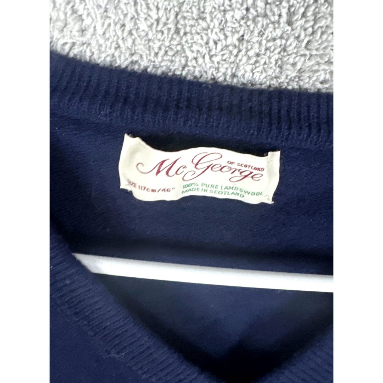 Vintage VINTAGE McGeorge Sweater Mens XL Navy Blue V Neck 100% Lambswool Made In Scotland Mens XL Knit Pullover Wool Solid Navy Blue Size US XL / EU 56 / 4 - 3 Thumbnail