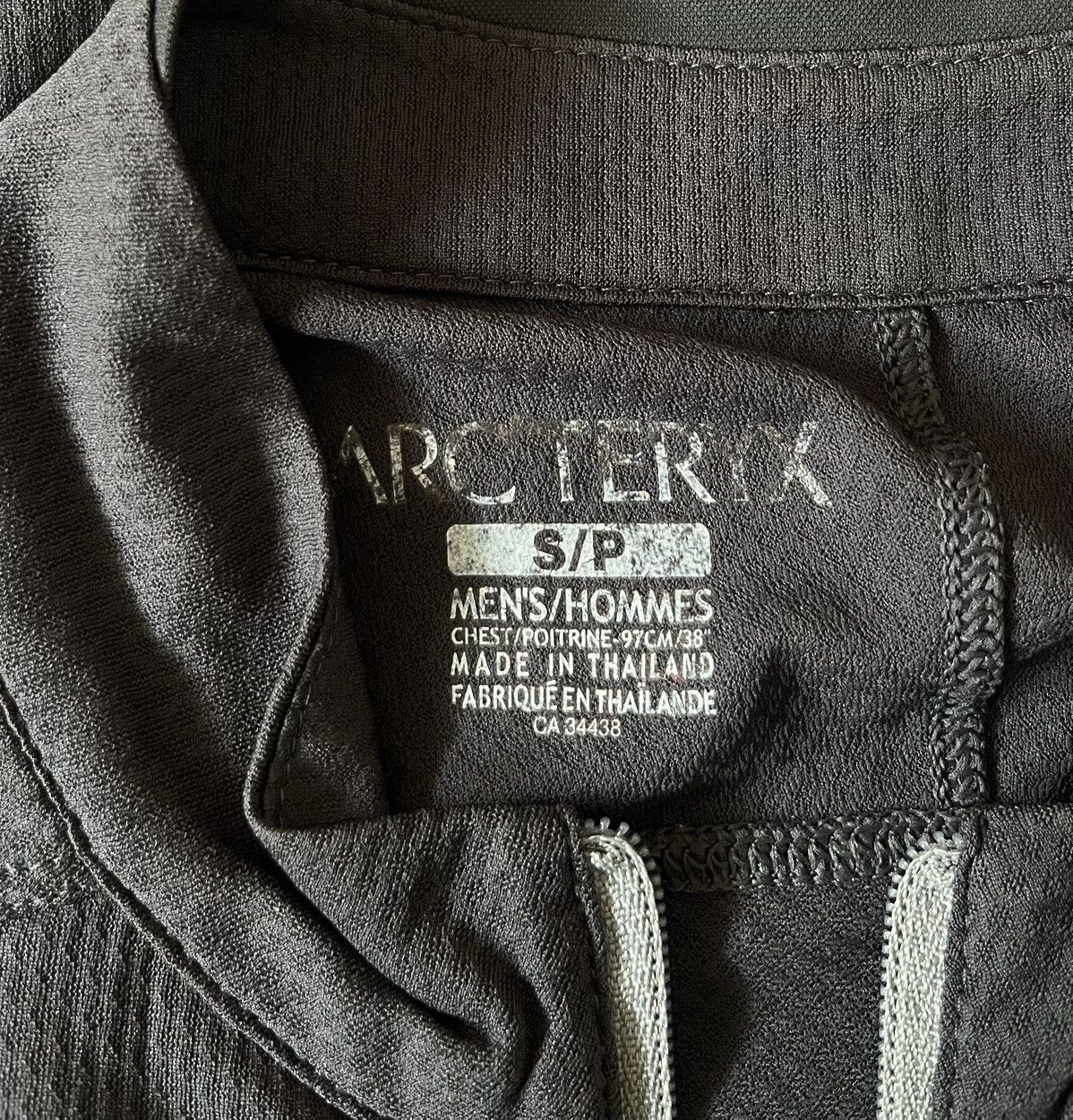 Arc'teryx Vintage arc’teryx half zip logo tee Size US S / EU 44-46 / 1 - 3 Thumbnail