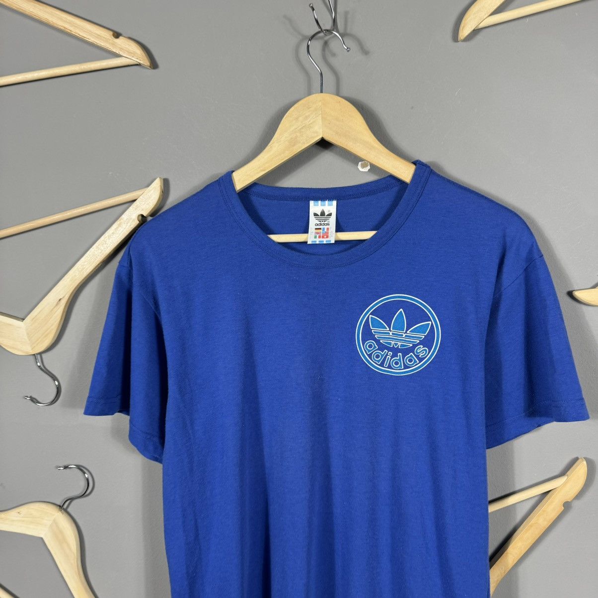 Adidas × Vintage Vintage 80s Adidas Blue T-shirt Size US M / EU 48-50 / 2 - 2 Thumbnail