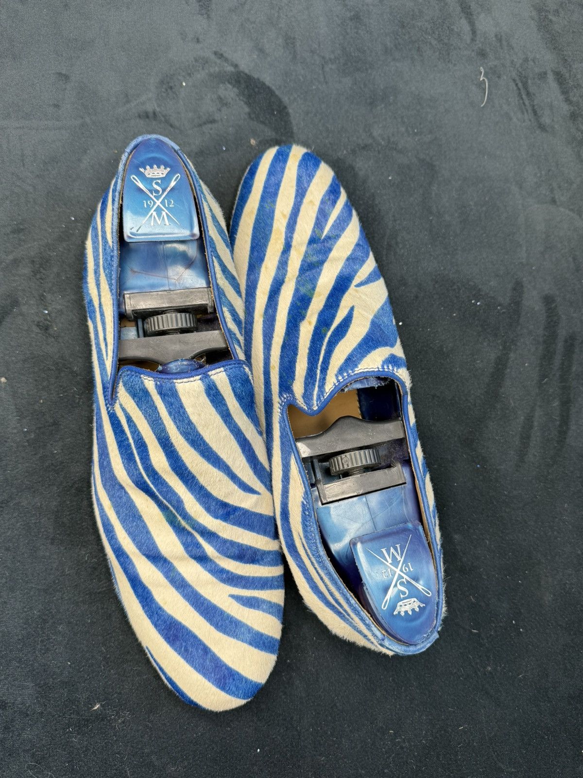 Jimmy Choo Jimmy Choo Zebra Loafers UK 9 Size US 9 / EU 42 - 9 Thumbnail