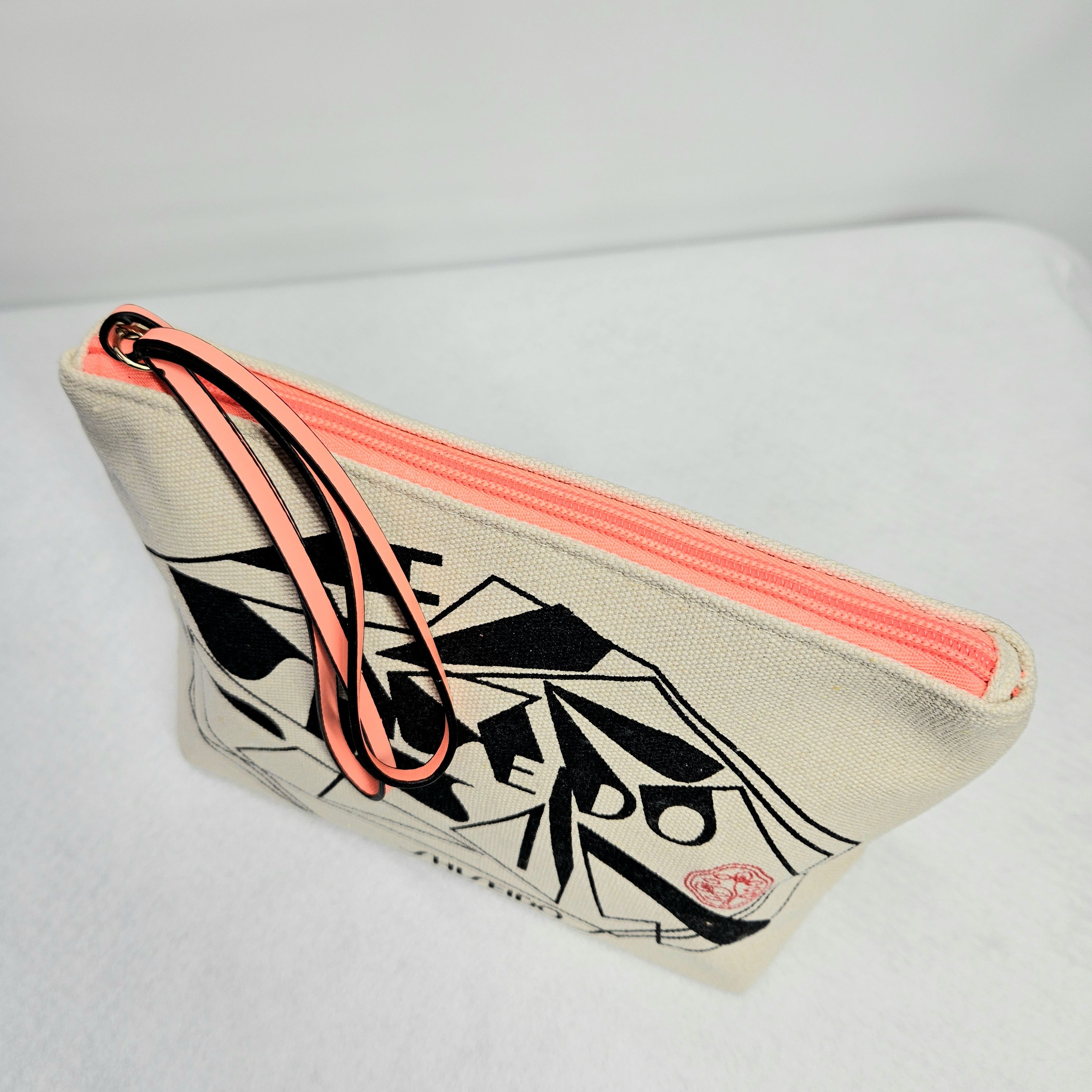 Other Shiseido 8x7x3.5" Cosmetics Bag Cotton Canvas Zipper Lined Size ONE SIZE - 7 Thumbnail
