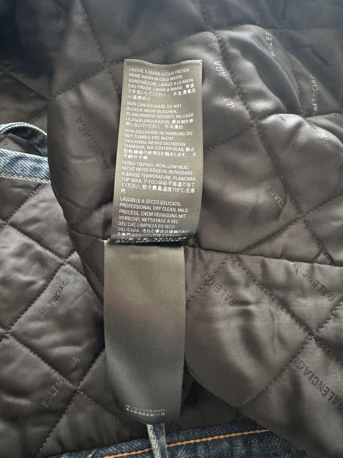 Balenciaga Balenciaga Quilted Padded Puffer Oversized Kimono Jacket Size US S / EU 44-46 / 1 - 10 Thumbnail
