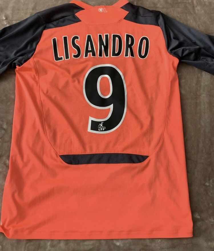 Umbro Jersey lisandro olympique lyonnais Size US XS / EU 42 / 0 - 1 Thumbnail