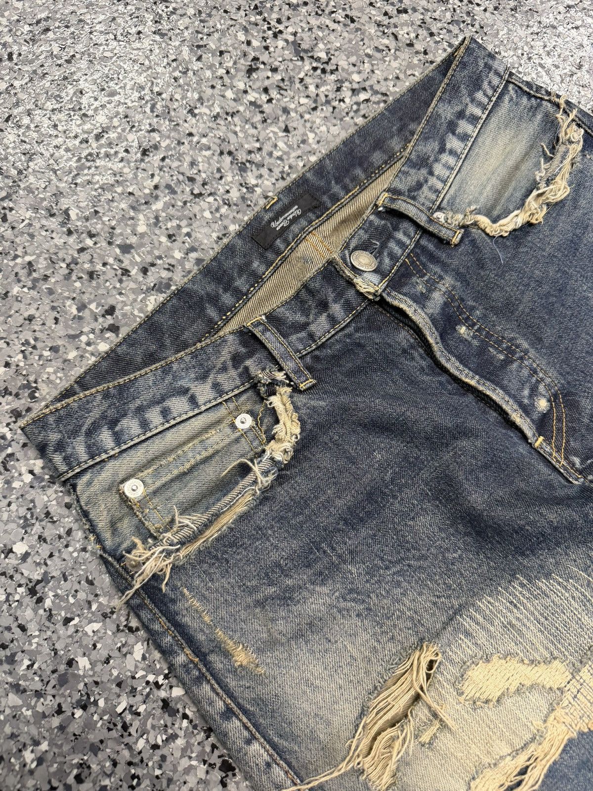 Undercover Undercover SS10 Blue Yarn 68 Denim Size 2 Men’s (Blue Yarns) Size US 30 / EU 46 - 3 Thumbnail
