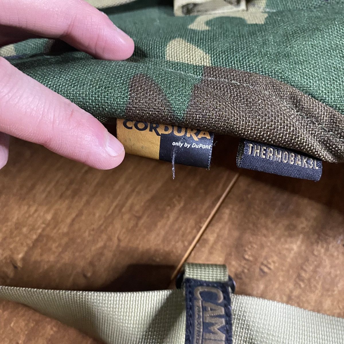 Vintage Vintage Military Camelbak Drinking Backpack Size ONE SIZE - 3 Thumbnail
