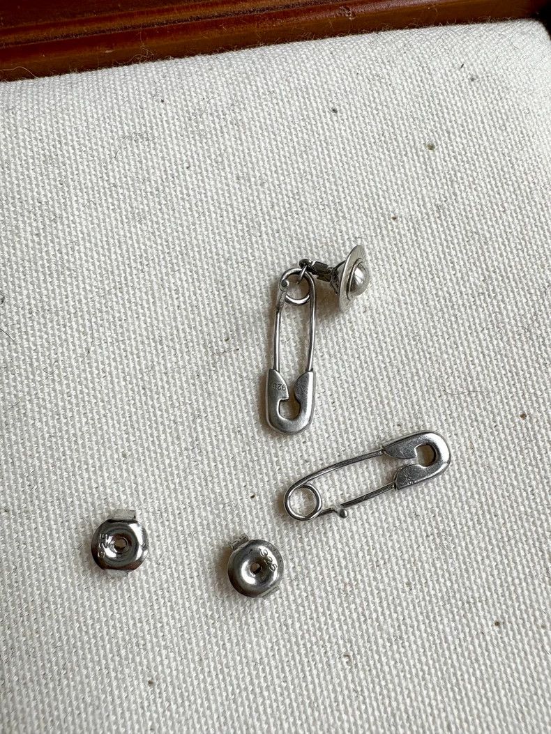 Vivienne Westwood Vivienne Westwood Vintage pin Saturn stud earrings Size ONE SIZE - 6 Thumbnail