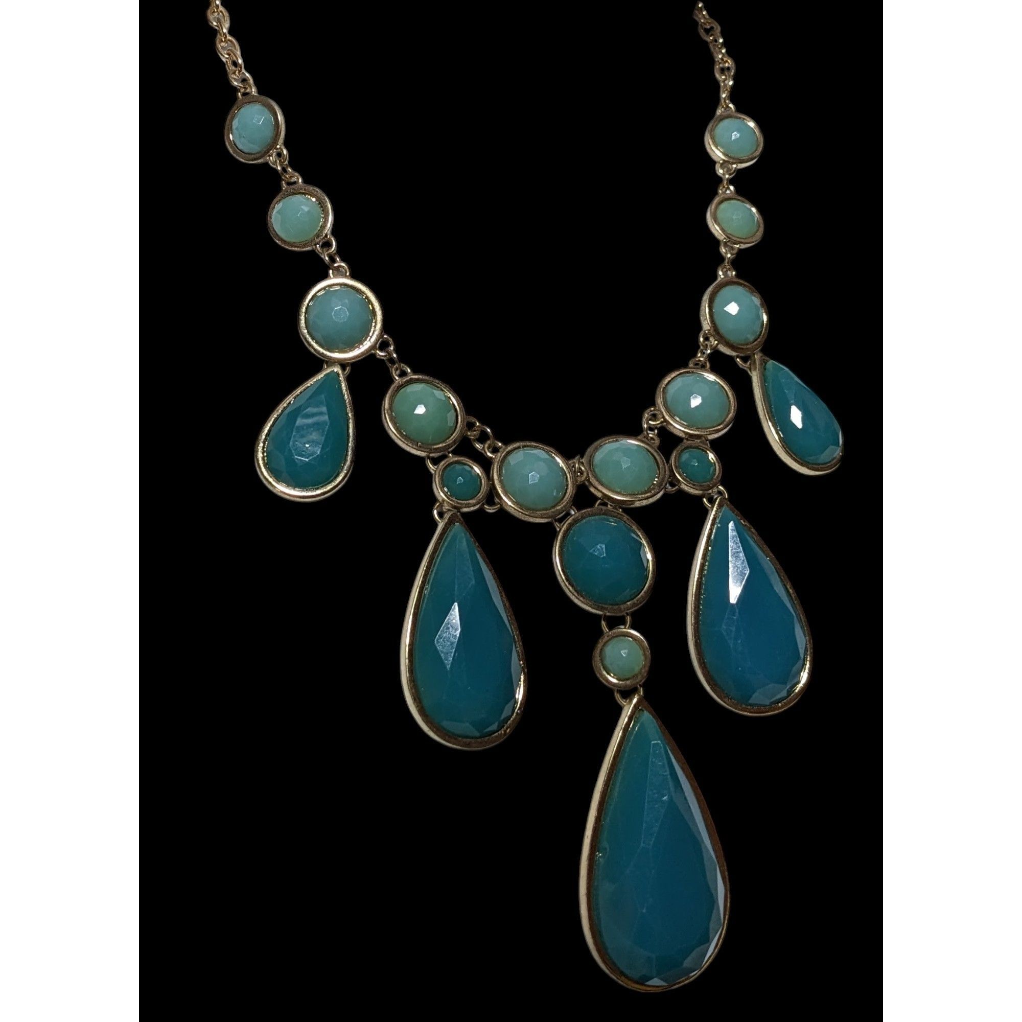 Other Teal Glam Faceted Teardrop Statement Necklace Size ONE SIZE - 3 Thumbnail