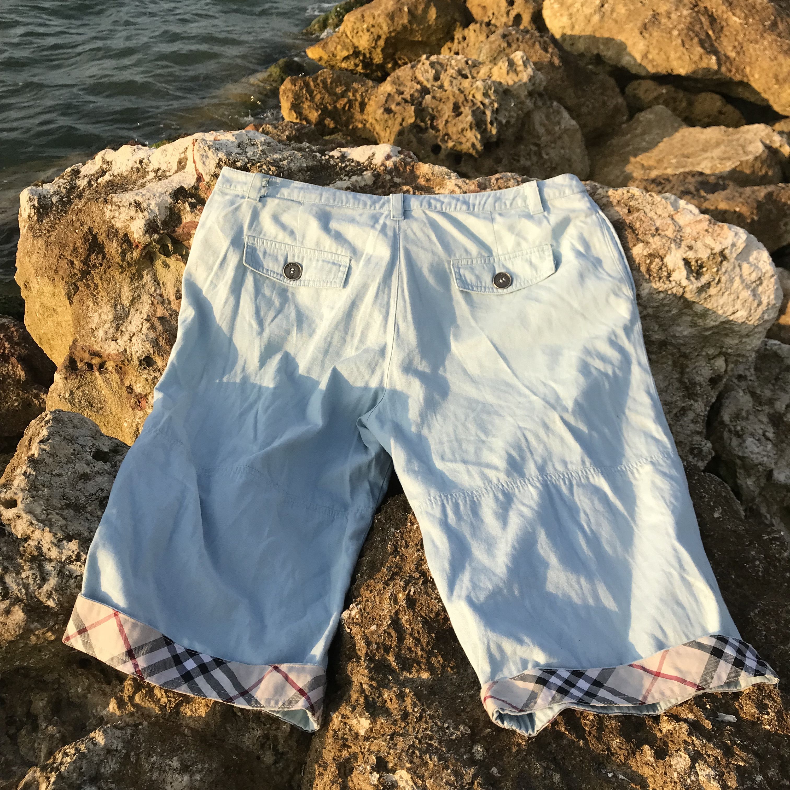 Vintage Burberry baby blue short novacheck pants Trouser pan