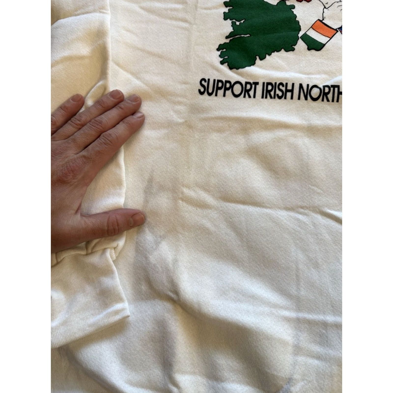 Fruit Of The Loom VINTAGE 80s Put It Back Thief! Support Irish Northern Aid Sweatshirt XL White Nike? Size US XL / EU 56 / 4 - 5 Thumbnail