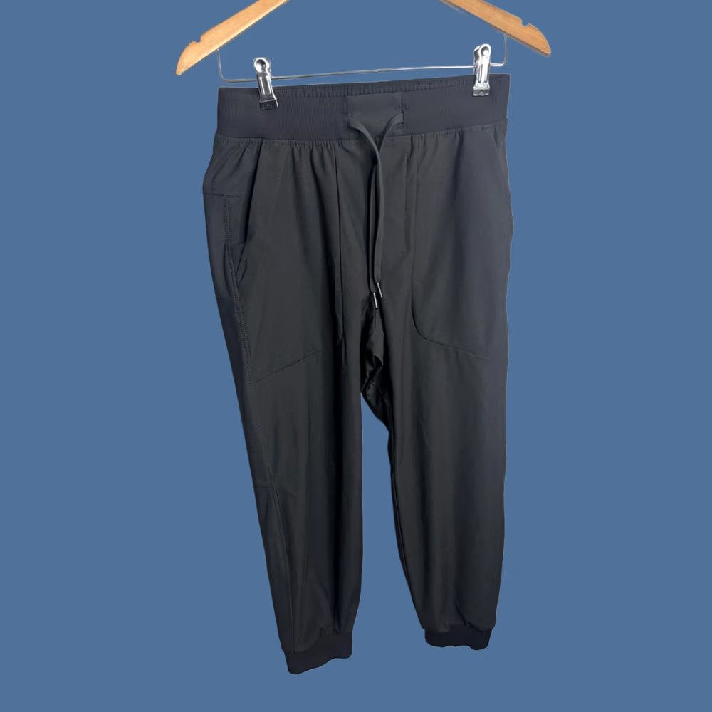 Lululemon Lululemon Pants Mens S Black Jogger Elastic Waist Cuffed Athletic Stretch Pockets Reflective Logo Regular Inseam 27in Size US 29 - 1 Thumbnail