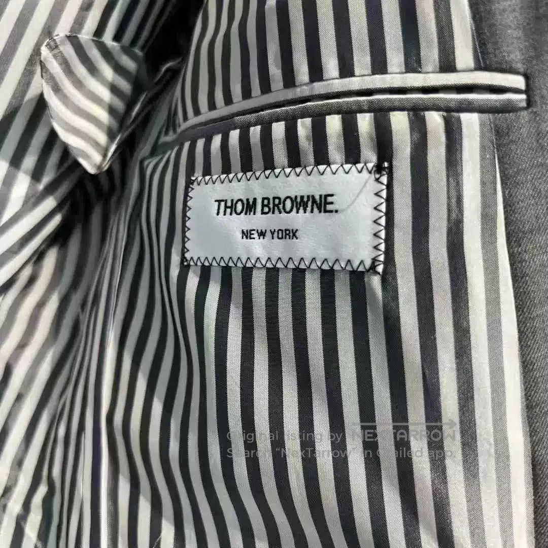 Thom Browne thombrowne gray button suit jacket size 2. Size US M / EU 48-50 / 2 - 3 Thumbnail