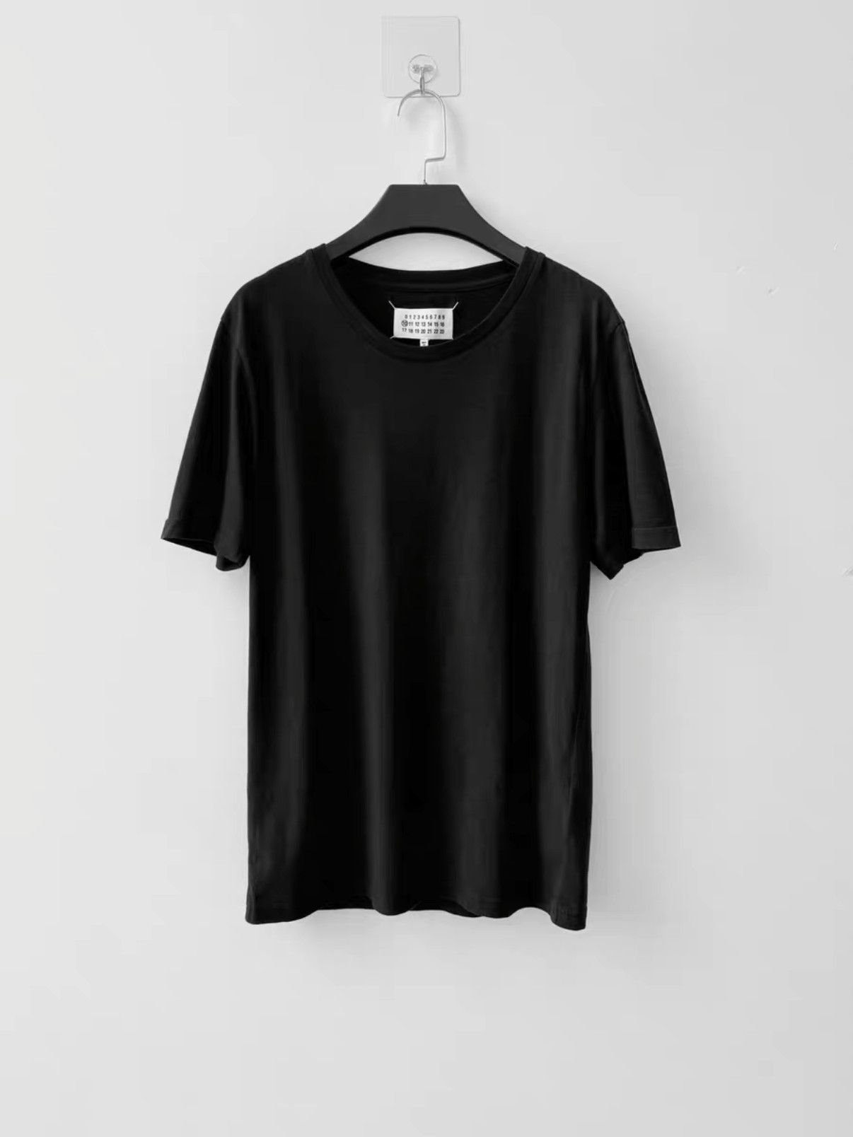 Maison Margiela Sz 44 Maison Margiela 18SS Basic Black Tee mojos21521025 Size US S / EU 44-46 / 1 - 1 Thumbnail