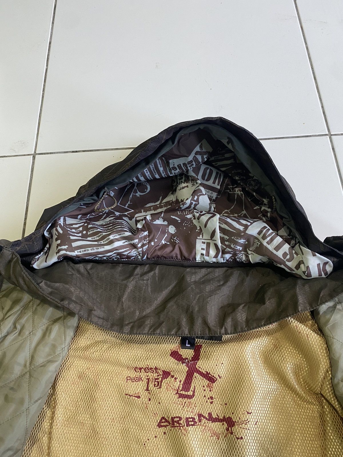 Snow Peak ARBN, DEFEANCE, CADIC NYLON HIDDEN QUILTED BLACK JACKETS Size US L / EU 52-54 / 3 - 17 Thumbnail