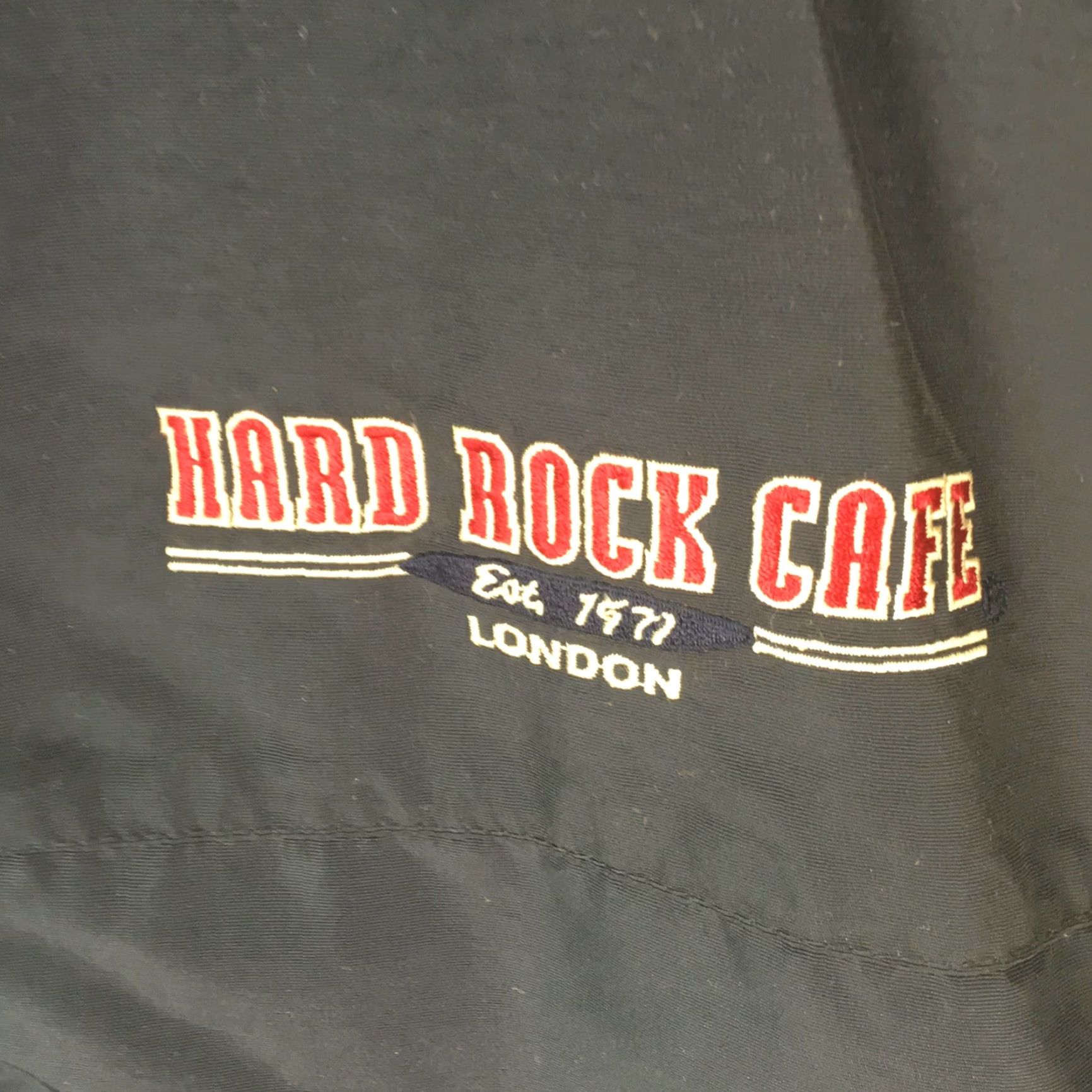 Hard Rock Cafe HARD ROCK CAFE London Mens Jacket Windbreaker Dark Blue L Long Sleeve Zip Casual Ready? (Wait) Size US L / EU 52-54 / 3 - 3 Thumbnail