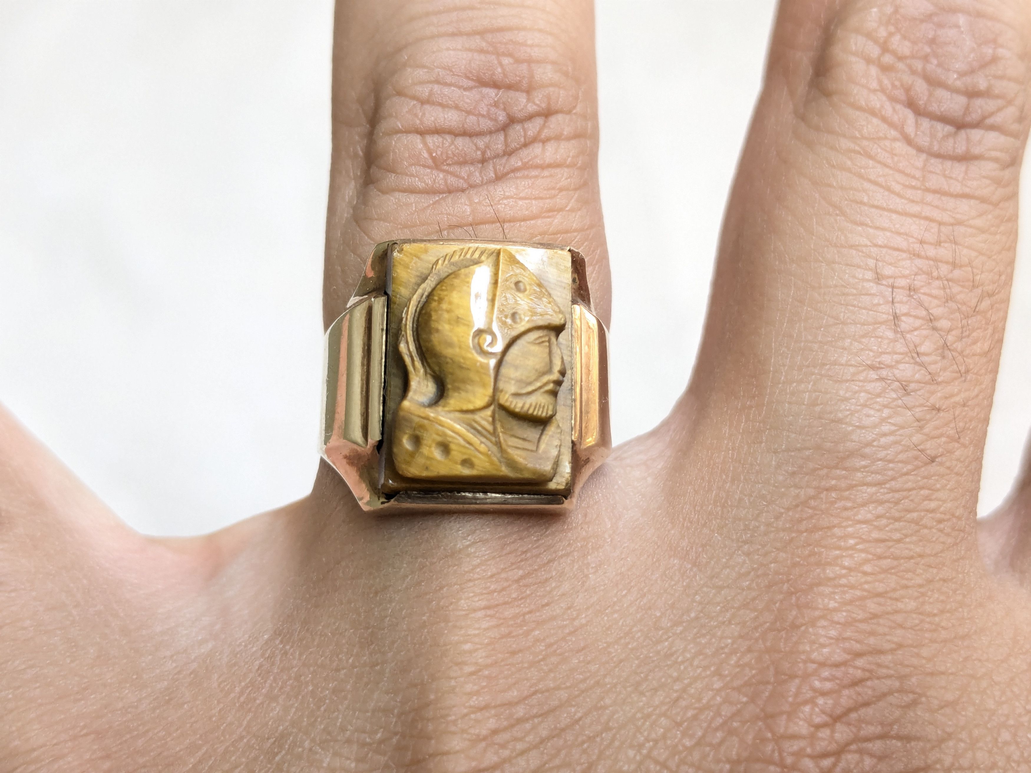 Jewelry × Vintage Vintage 10k Gold Ring Tiger's Eye 8 Cameo Rectangle Size ONE SIZE - 15 Thumbnail