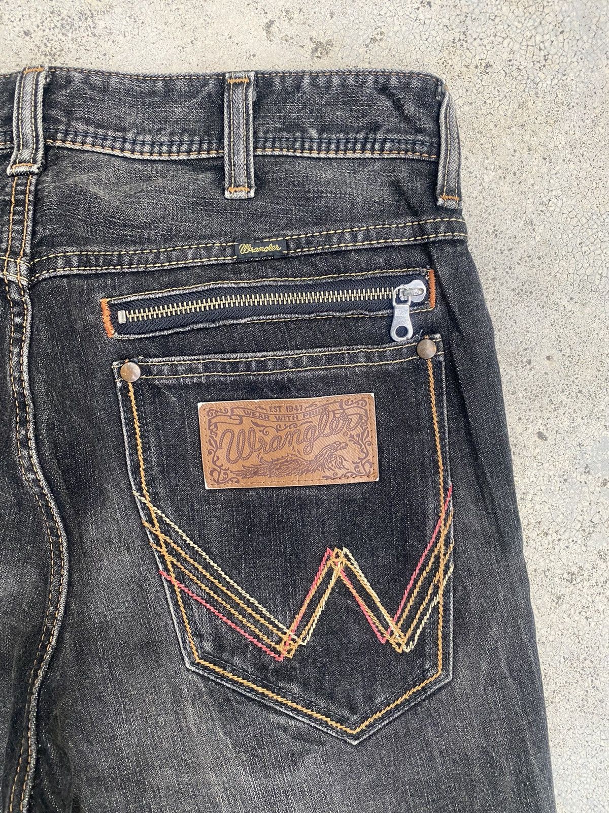 Japanese Brand × Vintage × Wrangler Vintage y2k Wrangler Faded Claw Mark Jeans Size US 32 / EU 48 - 13 Thumbnail