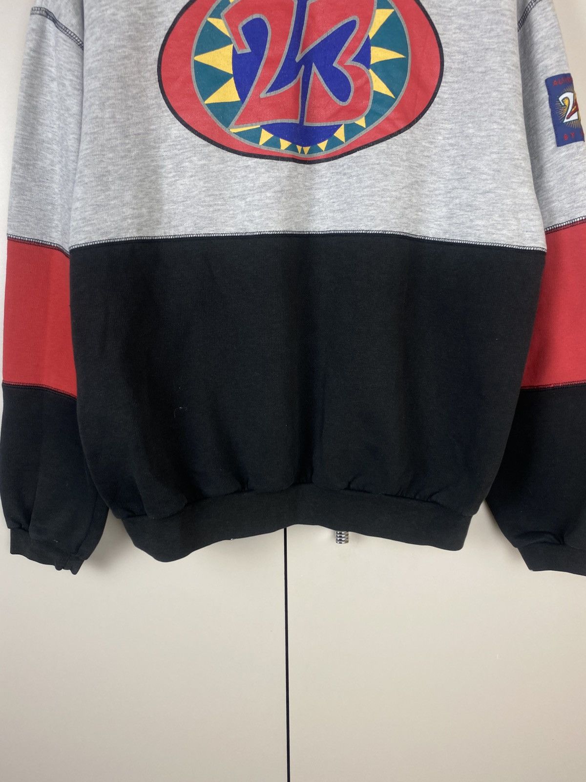 Jordan Brand Rare Vintage Nike Jordan 24 Sweatshirt Y2K Style Big Logo Size US S / EU 44-46 / 1 - 3 Thumbnail