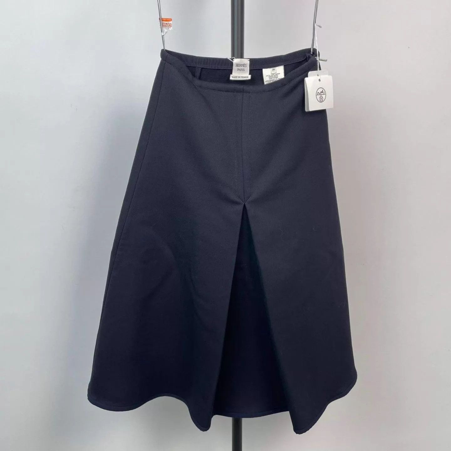 Hermes Hermes long A-line black wool skirt 36 Size 26" / US 2 / IT 38 - 1 Thumbnail