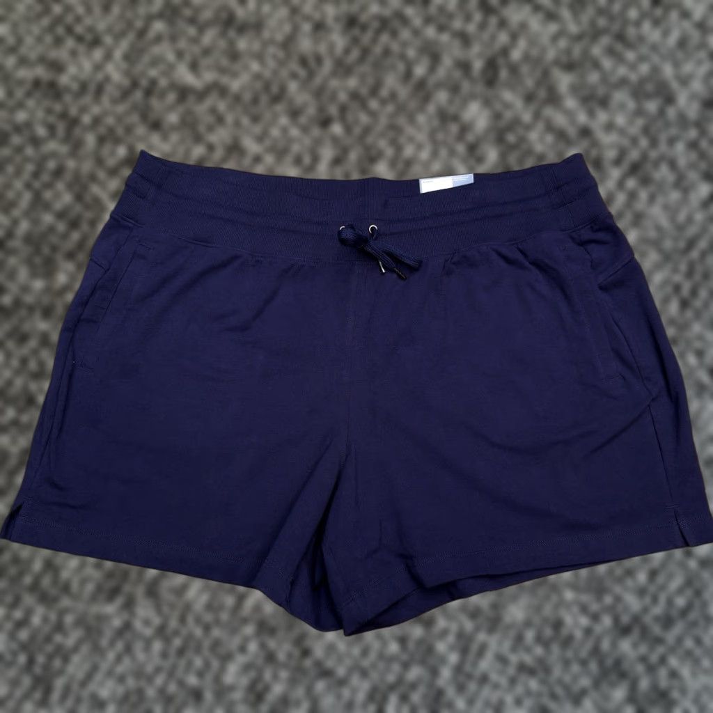 Tek Gear Tek Gear Shorts Womens 2XL Navy Blue Mid Rise Stretch Activewear Gym Training Running Cross Training Regular Inseam 5 in Size 40" / US 18 - 1 Thumbnail