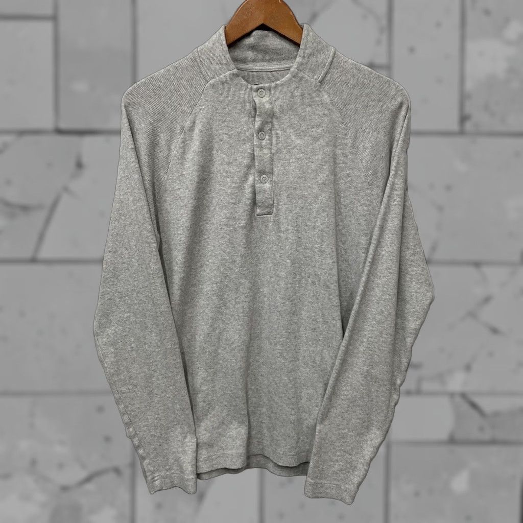 johnnie-O Johnnie-O Gray Mens Henley Style Pullover Sweater Button Accents Size Medium Size US M / EU 48-50 / 2 - 1 Thumbnail
